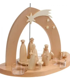 Schalling, crèche moderne Arche Pyramide Moderne De Noël En Bois D'Aulne Discount
